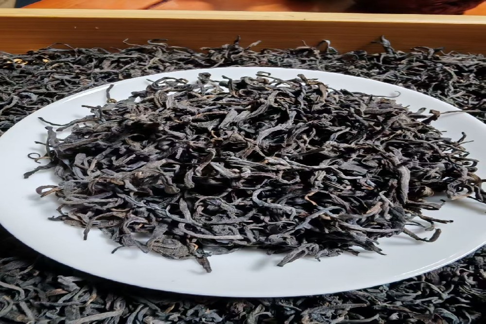 六堡茶:天然调节肠胃蠕动的消食佳品,探秘养胃茶饮的科学之道